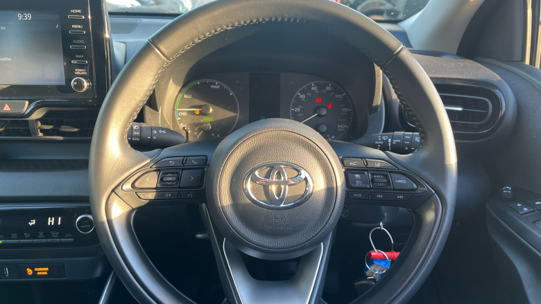 Toyota Yaris 1.5 Hybrid Icon 5dr CVT Hybrid Hatchback